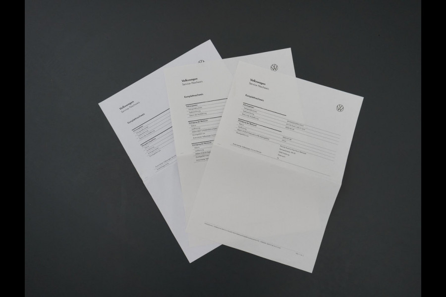 Volkswagen ID.5 Pro Performance 77 kWh VAN: 42.900,- VOOR: 38.877,- UW HERFSTVOORDEEL: 4.023,- Warmtepomp | Comfortplus pakket | Design plus pakket | Infotainmentplus pakket | Style plus pakket | Sportplus pakket | RIJ ASSIST. PAKKET | ERGONOMISCHE STOELEN | TREKHAAK