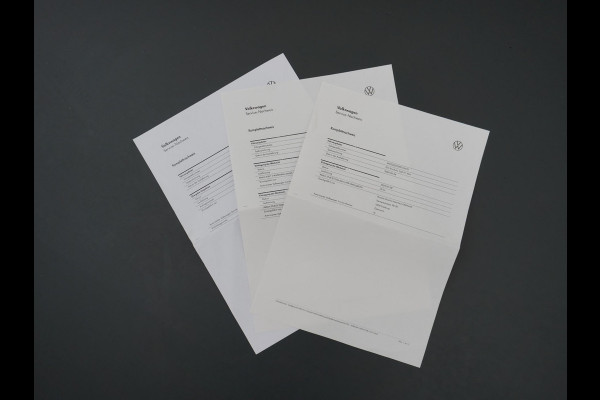 Volkswagen ID.5 Pro Performance 77 kWh VAN: 42.900,- VOOR: 38.877,- UW HERFSTVOORDEEL: 4.023,- Warmtepomp | Comfortplus pakket | Design plus pakket | Infotainmentplus pakket | Style plus pakket | Sportplus pakket | RIJ ASSIST. PAKKET | ERGONOMISCHE STOELEN | TREKHAAK
