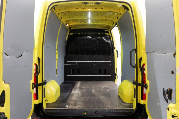 Renault Master T35 2.3 dCi 150pk Automaat L2H2 Airco/PDC 12-2021