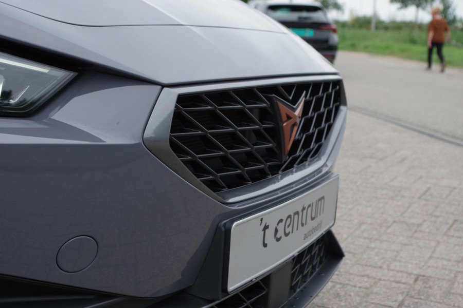 CUPRA Leon Sportstourer 1.4 e-Hybrid BNS 204 PK PHEV, Winterpakket, Kuipstoelen, Carplay