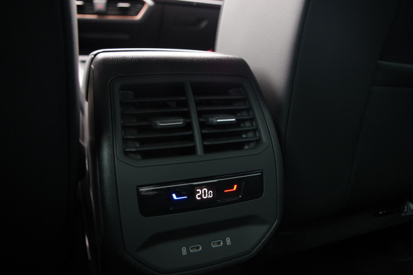 CUPRA Leon Sportstourer 1.4 e-Hybrid BNS 204 PK PHEV, Winterpakket, Kuipstoelen, Carplay