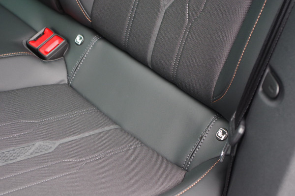 CUPRA Leon Sportstourer 1.4 e-Hybrid BNS 204 PK PHEV, Winterpakket, Kuipstoelen, Carplay