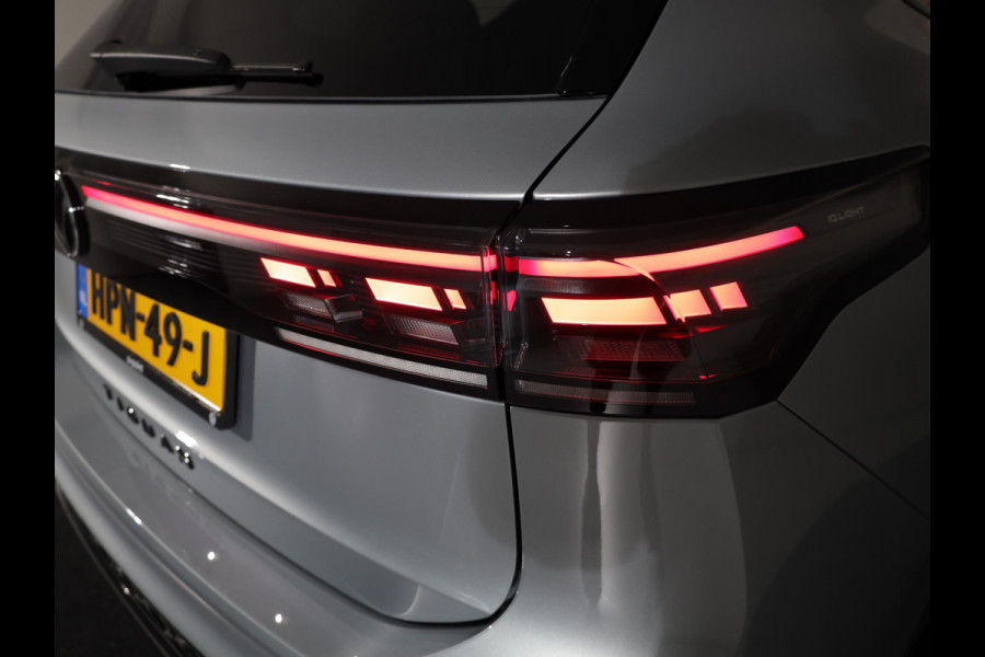 Volkswagen Tiguan 1.5 eHybrid R-Line Edition 204pk | Pano.dak| 20'LM-velgen| El.achterklep| verwarmde voorruit