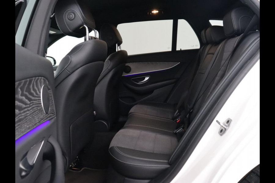 Mercedes-Benz E-Klasse 300e Avantgarde | Adaptive cruise | Stoelverwarming | 360 Camera | Carplay | Trekhaak | Sfeerverlichting | Half leder | Navigatie | Widescreen | Full LED | PHEV | Plug In