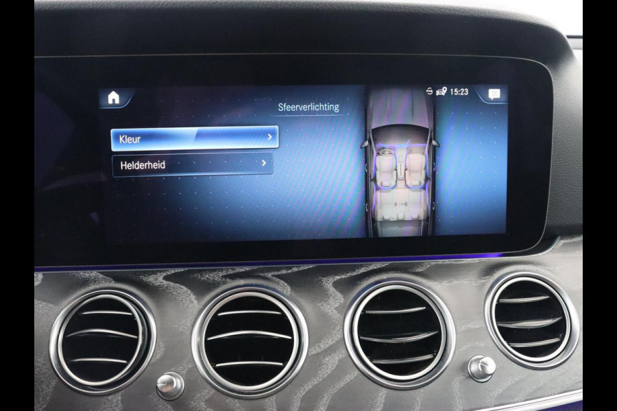 Mercedes-Benz E-Klasse 300e Avantgarde | Adaptive cruise | Stoelverwarming | 360 Camera | Carplay | Trekhaak | Sfeerverlichting | Half leder | Navigatie | Widescreen | Full LED | PHEV | Plug In