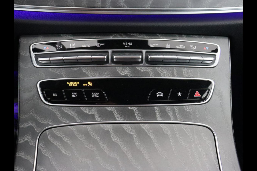 Mercedes-Benz E-Klasse 300e Avantgarde | Adaptive cruise | Stoelverwarming | 360 Camera | Carplay | Trekhaak | Sfeerverlichting | Half leder | Navigatie | Widescreen | Full LED | PHEV | Plug In