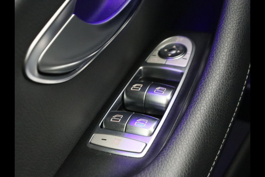 Mercedes-Benz E-Klasse 300e Avantgarde | Adaptive cruise | Stoelverwarming | 360 Camera | Carplay | Trekhaak | Sfeerverlichting | Half leder | Navigatie | Widescreen | Full LED | PHEV | Plug In