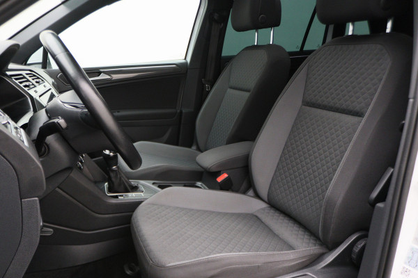 Volkswagen Tiguan 1.4 TSI Comfortline Business R-Line