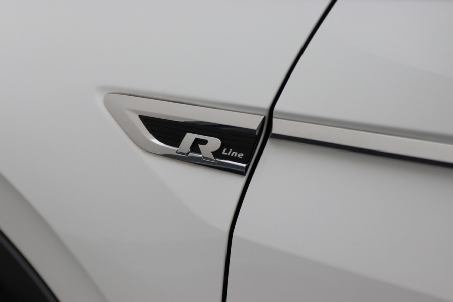 Volkswagen Tiguan 1.4 TSI Comfortline Business R-Line