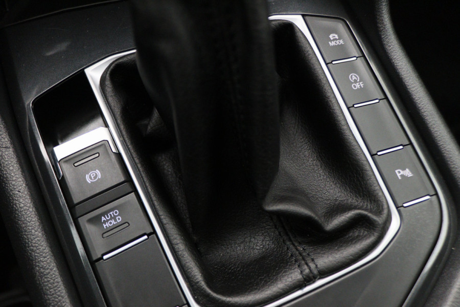 Volkswagen Tiguan 1.4 TSI Comfortline Business R-Line