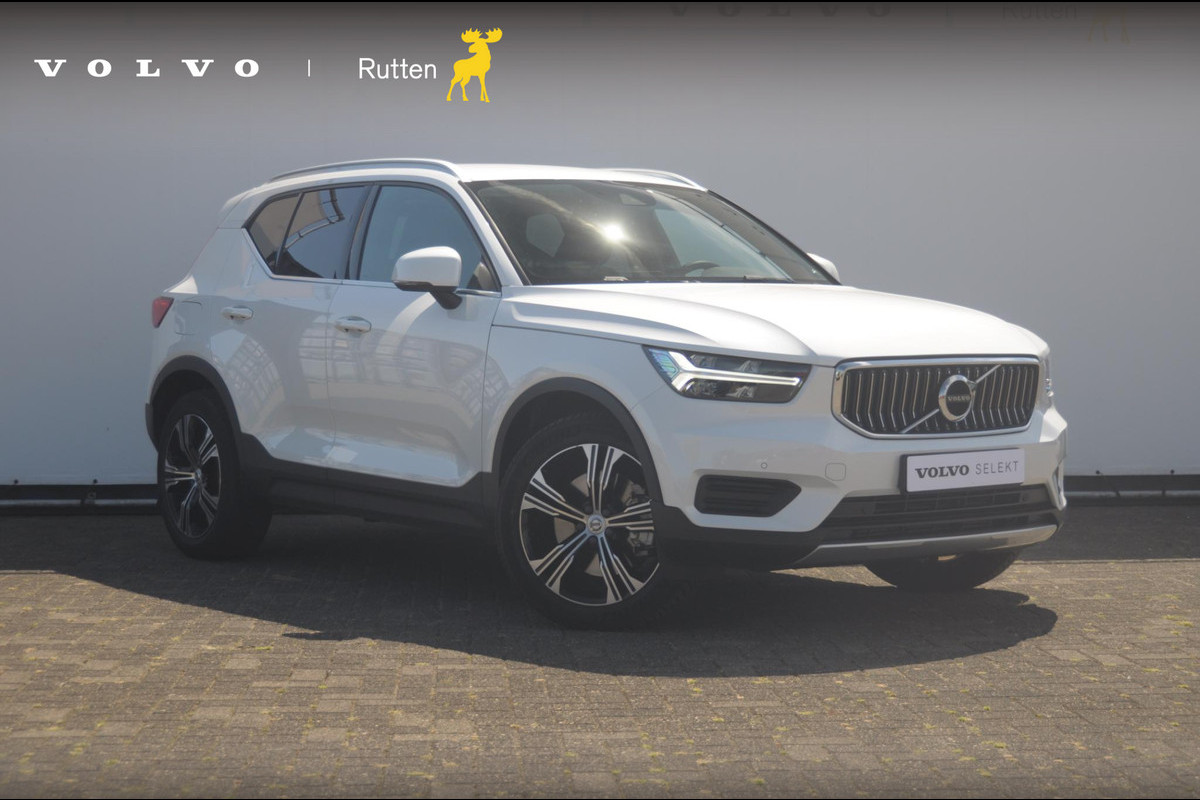 Volvo XC40 1.5 T4 Recharge Inscription / Adaptieve cruise control / BLIS / Lederen Bekleding / Elektrische stoel met geheugen / Parkeersenoren met camera / Elektrische achterklep / Apple carplay Volvo XC40 1.5 T4 Recharge Inscription / Adaptieve cruise control / BLIS / Lederen Bekleding / Elektrische stoel met geheugen / Parkeersenoren met camera / Elektrische achterklep / Apple carplay