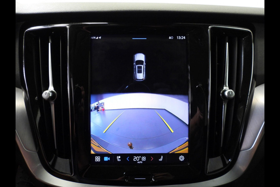 Volvo V60 2.0 T6 Plug-in Hybrid AWD Core Bright NAVI/CAMERA/TREKHAAK/LED/18"LMV!