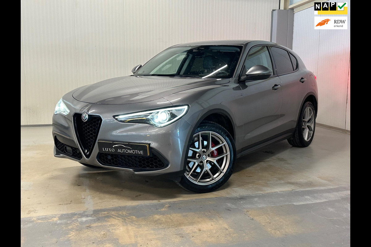 Alfa Romeo Stelvio 2.0 T AWD First Edition | CAMERA | MEMORY SEATS | 280 PK Alfa Romeo Stelvio 2.0 T AWD First Edition | CAMERA | MEMORY SEATS | 280 PK
