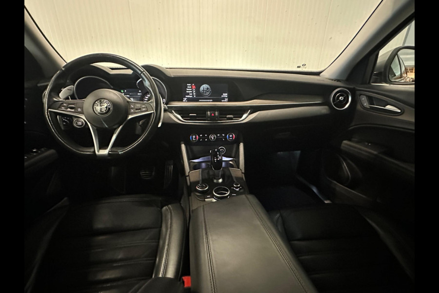Alfa Romeo Stelvio 2.0 T AWD First Edition | CAMERA | MEMORY SEATS | 280 PK