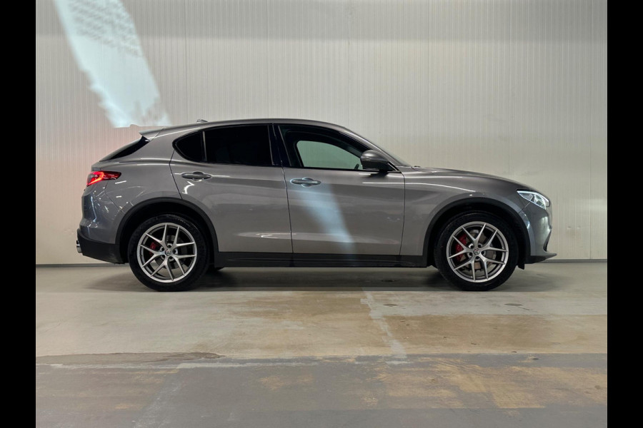 Alfa Romeo Stelvio 2.0 T AWD First Edition | CAMERA | MEMORY SEATS | 280 PK