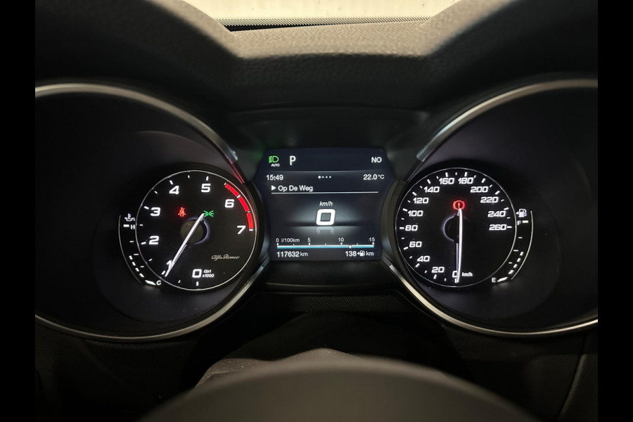 Alfa Romeo Stelvio 2.0 T AWD First Edition | CAMERA | MEMORY SEATS | 280 PK