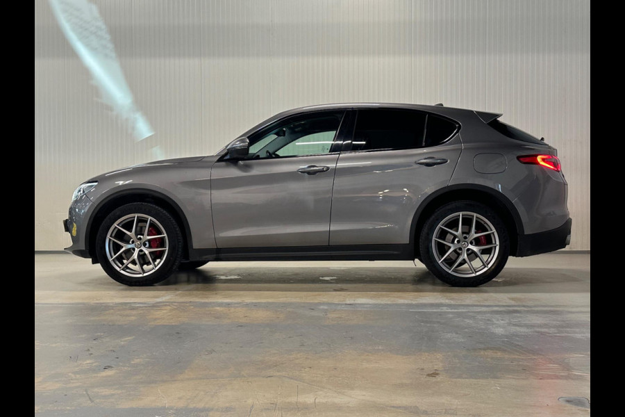 Alfa Romeo Stelvio 2.0 T AWD First Edition | CAMERA | MEMORY SEATS | 280 PK