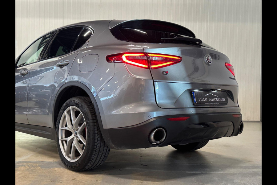 Alfa Romeo Stelvio 2.0 T AWD First Edition | CAMERA | MEMORY SEATS | 280 PK