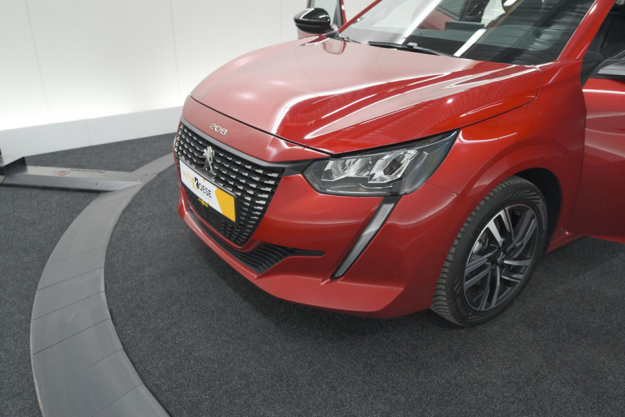 Peugeot 208 PureTech 100 EAT8 Allure Pack | Camera | Navigatie | Apple Carplay | Parkeersensoren