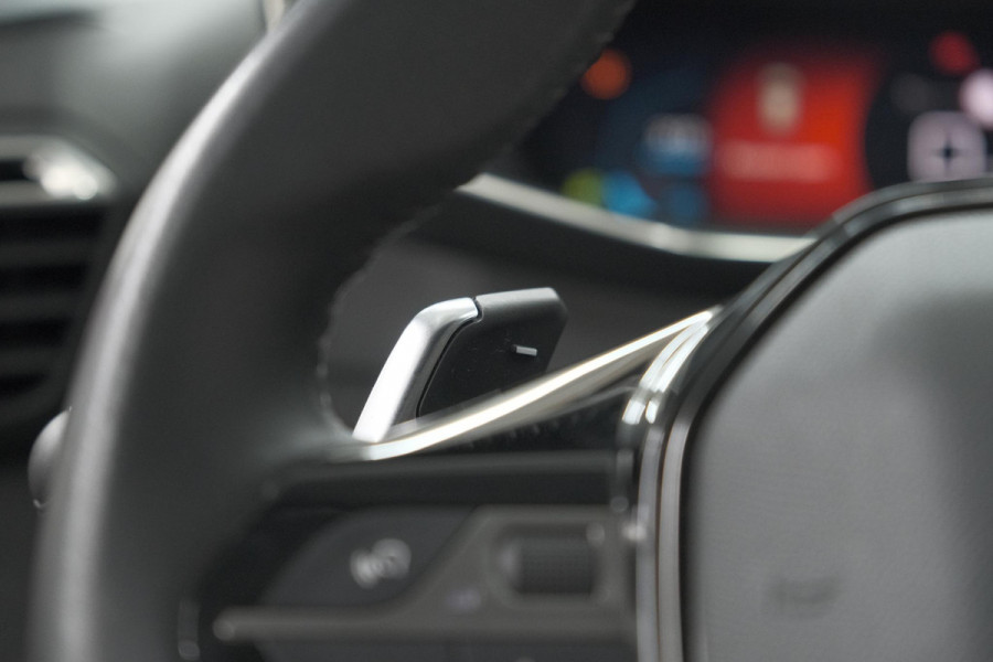 Peugeot 208 PureTech 100 EAT8 Allure Pack | Camera | Navigatie | Apple Carplay | Parkeersensoren