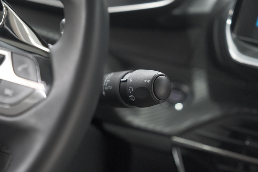 Peugeot 208 PureTech 100 EAT8 Allure Pack | Camera | Navigatie | Apple Carplay | Parkeersensoren