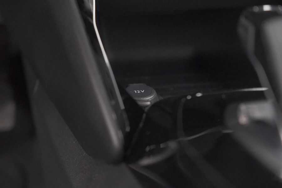 Peugeot 208 PureTech 100 EAT8 Allure Pack | Camera | Navigatie | Apple Carplay | Parkeersensoren