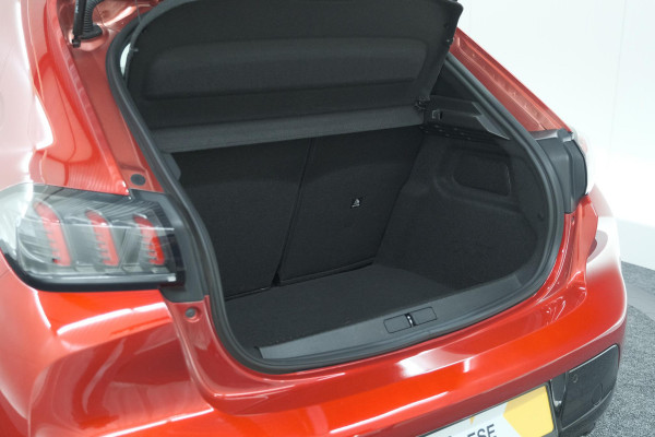 Peugeot 208 PureTech 100 EAT8 Allure Pack | Camera | Navigatie | Apple Carplay | Parkeersensoren