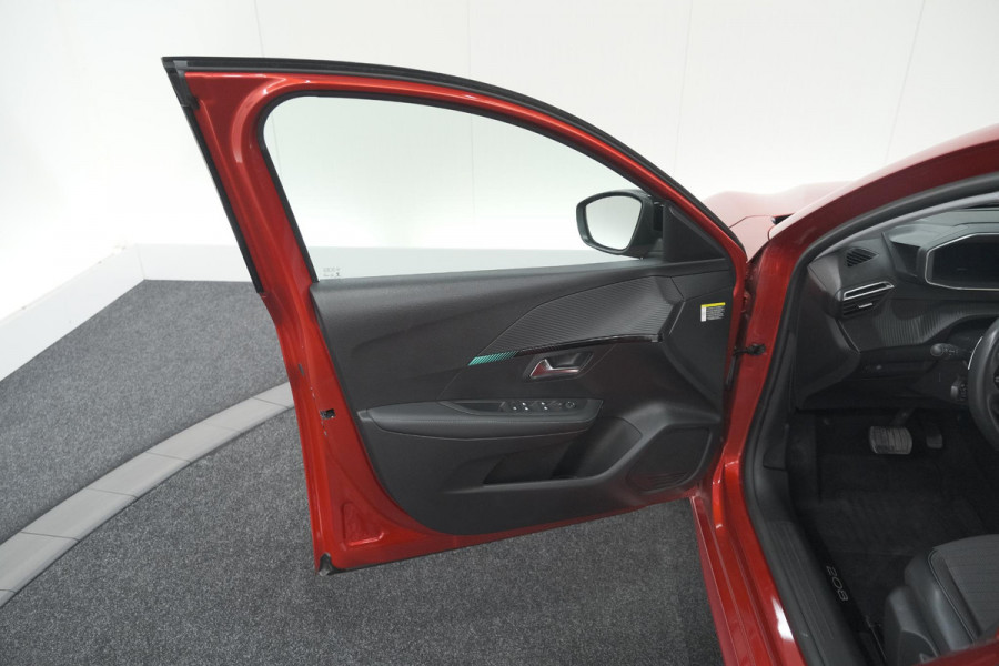 Peugeot 208 PureTech 100 EAT8 Allure Pack | Camera | Navigatie | Apple Carplay | Parkeersensoren