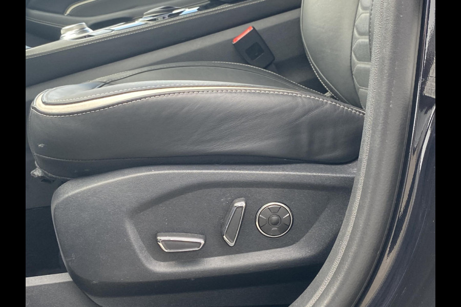 Ford S-Max 2.5 FHEV Vignale 190pk | Adaptieve Cruise | Full LED | Trekhaak | Massage stoelen | Climate seats | 1.750kg Trekgewicht