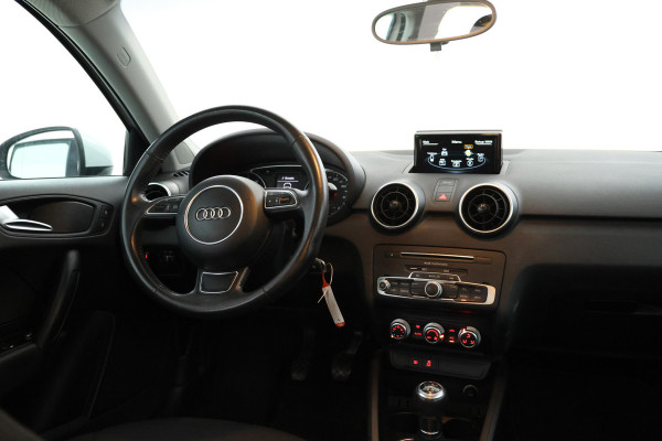 Audi A1 Sportback 1.0 TFSI Navigatie, Airco, Bluetooth