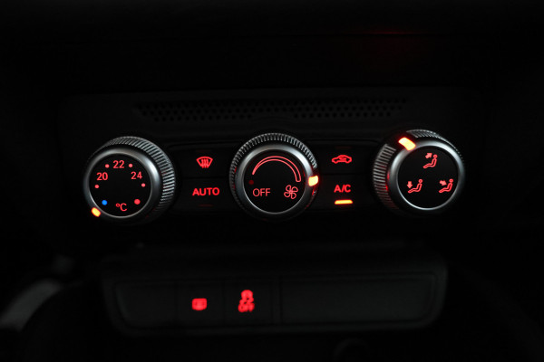 Audi A1 Sportback 1.0 TFSI Navigatie, Airco, Bluetooth