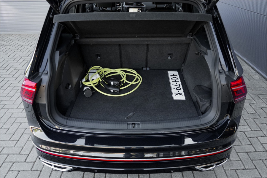 Volkswagen Tiguan 1.4 TSI eHybrid R-Line ACC Leder HUD 360° Elek Trekhaak Matrix