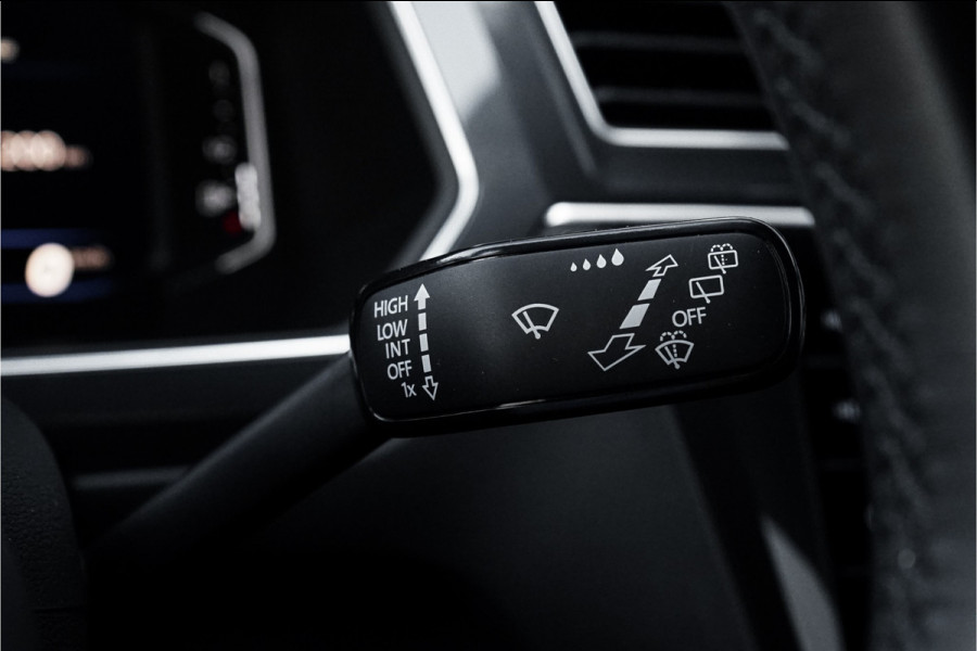 Volkswagen Tiguan 1.4 TSI eHybrid R-Line ACC Leder HUD 360° Elek Trekhaak Matrix