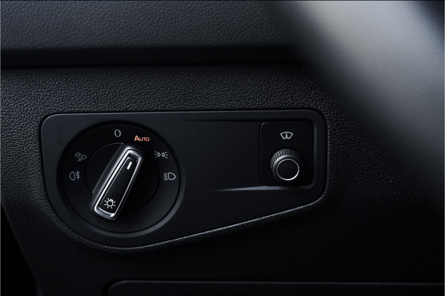 Volkswagen Tiguan 1.4 TSI eHybrid R-Line ACC Leder HUD 360° Elek Trekhaak Matrix