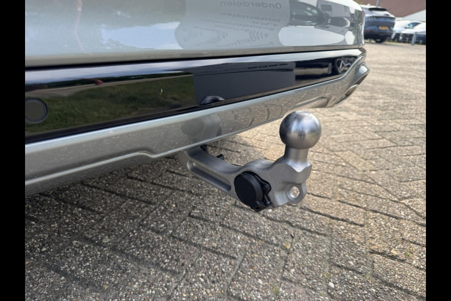 Ford Kuga 2.5 PHEV ST-Line X | SCI | 243pk | Driver Assistance pack | Matrix LED | Black Package | Wegklapbare Trekhaak | Panoramadak | Winterpack | 2.100kg Trekgewicht