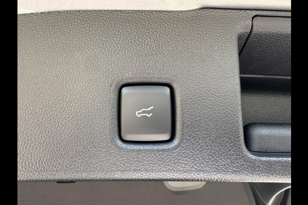 Ford Kuga 2.5 PHEV ST-Line X | SCI | 243pk | Driver Assistance pack | Matrix LED | Black Package | Wegklapbare Trekhaak | Panoramadak | Winterpack | 2.100kg Trekgewicht