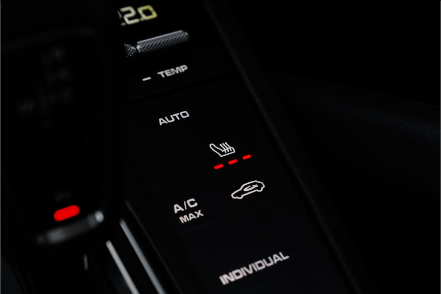 Porsche Cayenne Coupé 3.0 E-Hybrid Sport Chrono Techart ACC Luchtvering 21"