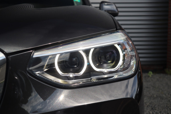 BMW X3 xDrive30e eDrive Edition Trekhaak / 360 camera / Head-up / Adaptieve cruise /