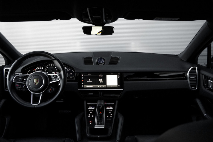 Porsche Cayenne Coupé 3.0 E-Hybrid Sport Chrono Techart ACC Luchtvering 21"