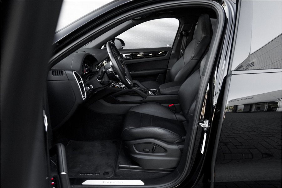 Porsche Cayenne Coupé 3.0 E-Hybrid Sport Chrono Techart ACC Luchtvering 21"