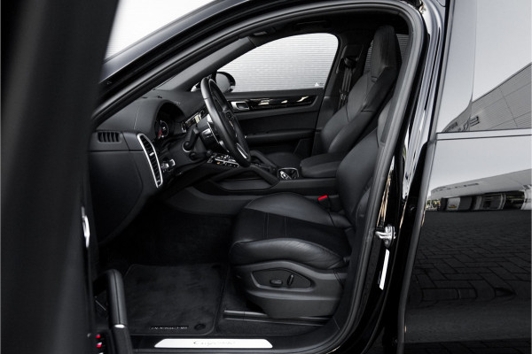 Porsche Cayenne Coupé 3.0 E-Hybrid Sport Chrono Techart ACC Luchtvering 21"