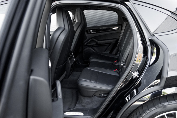 Porsche Cayenne Coupé 3.0 E-Hybrid Sport Chrono Techart ACC Luchtvering 21"