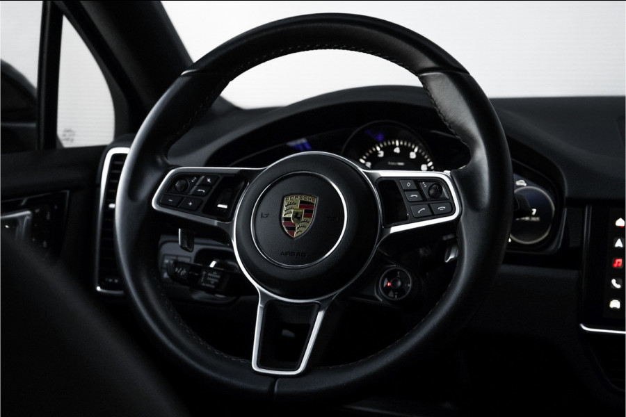 Porsche Cayenne Coupé 3.0 E-Hybrid Sport Chrono Techart ACC Luchtvering 21"