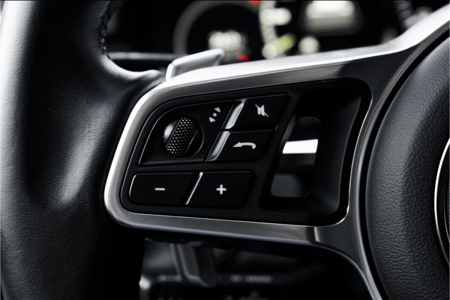 Porsche Cayenne Coupé 3.0 E-Hybrid Sport Chrono Techart ACC Luchtvering 21"