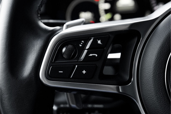 Porsche Cayenne Coupé 3.0 E-Hybrid Sport Chrono Techart ACC Luchtvering 21"