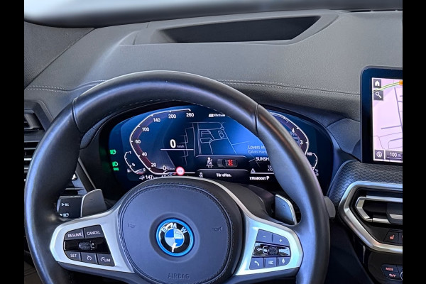 BMW X3 xDrive30e M-SPORT ** LASER, NAVI+, IVORY LEDER, PANORAMA, 20-inch LMV, TANSANIT INDIVIDUAL ** 1e EIG ** ** INFORMEER OOK NAAR ONZE AANTREKKELIJKE FINANCIAL-LEASE TARIEVEN **