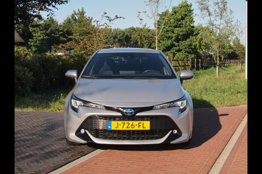 Toyota Corolla 1.8 Hybrid Business Plus | Camera | Apple Carplay | Stoelverwarming | Dealeronderhouden |