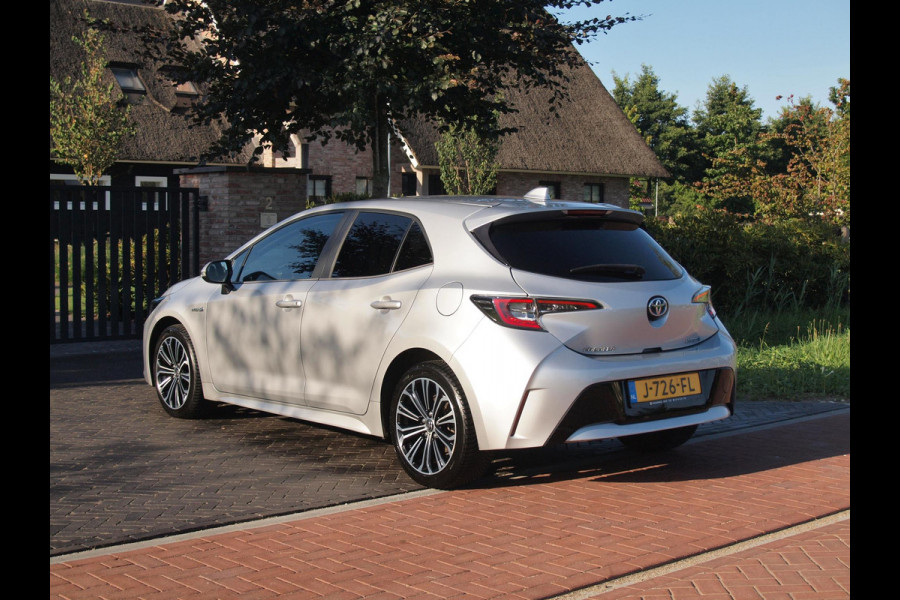 Toyota Corolla 1.8 Hybrid Business Plus | Camera | Apple Carplay | Stoelverwarming | Dealeronderhouden |