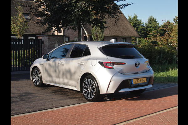 Toyota Corolla 1.8 Hybrid Business Plus | Camera | Apple Carplay | Stoelverwarming | Dealeronderhouden |