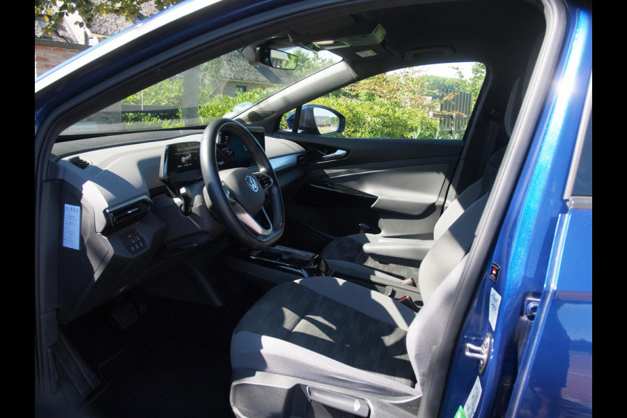 Volkswagen ID.4 Life 77 kWh | Apple Carplay | Cruise Control | Sfeerverlichting | Trekhaak | Parkeersensoren |